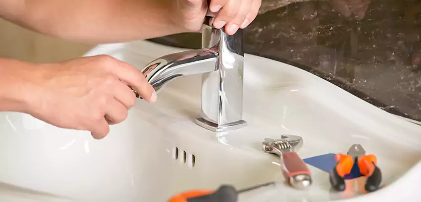 Bathtub Faucet Replacement in Elk River